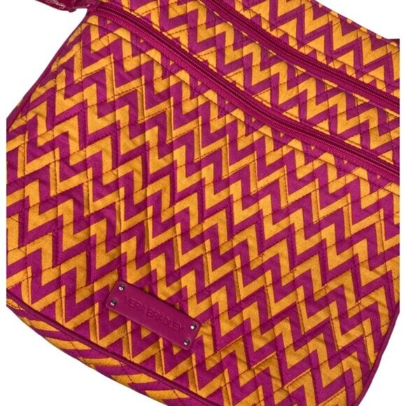 Vera Bradley Pink & Orange Zigzag Crossbody Bag‎ - Picture 2 of 6